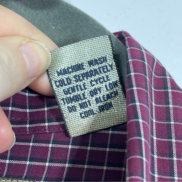 Vesi Sportwear, Plaid Button Down Shirt University of Montana Embroidered Logo - Picture 7 of 7